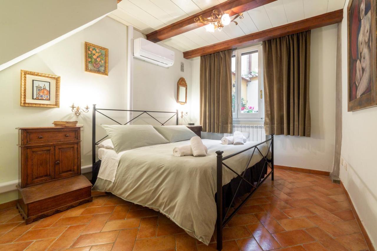 The Paintress With Private Patio Apartamento *